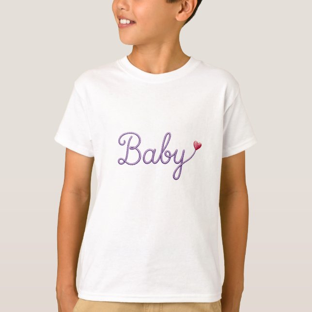 Camiseta Corazón de bebé bordado (Anverso)