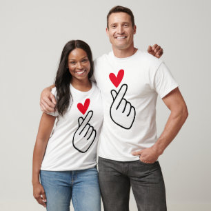 Camiseta Corazón de dedos coreano