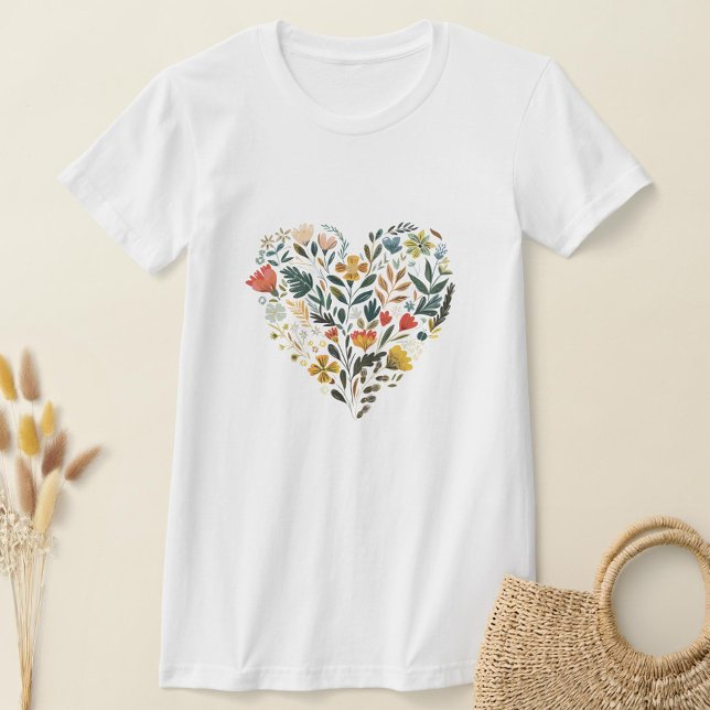 Camiseta Corazón de flores silvestres folclóricas rusticas (Subido por el creador)