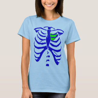 Camiseta corazón de la caja torácica