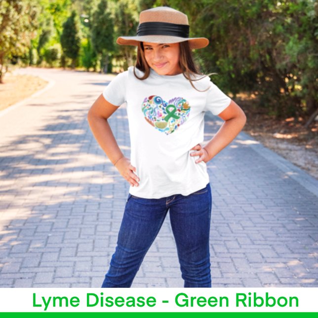 Camiseta Corazón de la enfermedad de Lyme, conciencia de la (Lyme Disease Heart, Girls T-shirt, Green Ribbon #lyme #lymedisease)