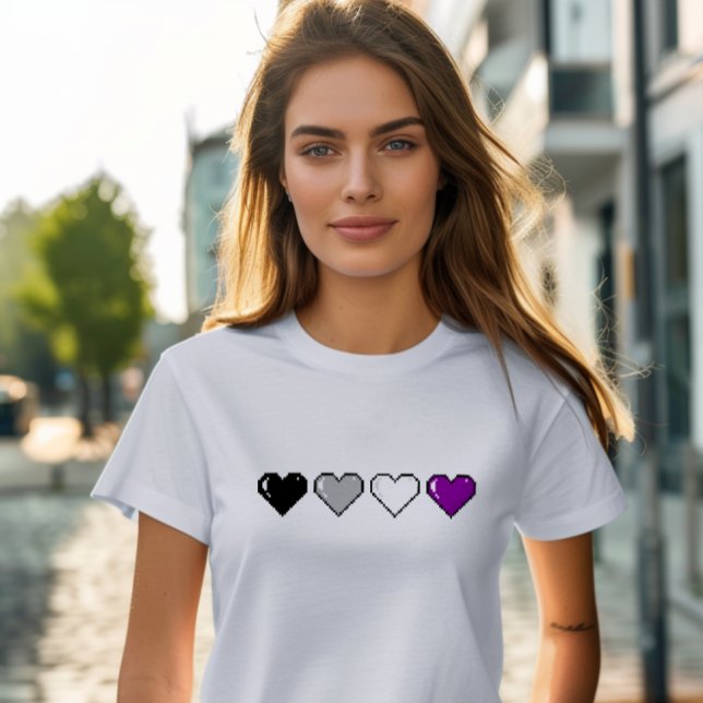 Camiseta Corazón de píxeles de bandera asexual (Subido por el creador)