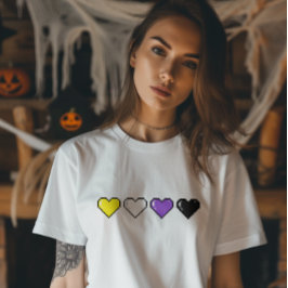 Camiseta Corazón de píxeles de la bandera no binaria