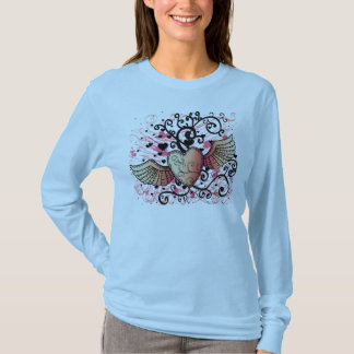 Camiseta corazón del vuelo