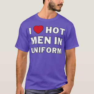 Camiseta Corazón Hombres Calientes En Uniforme Amo Hombres