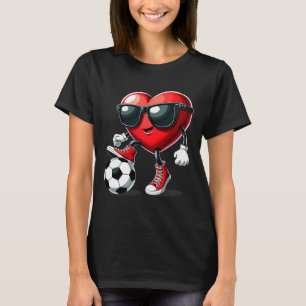 Camiseta Corazón jugando fútbol el día de San Valentín