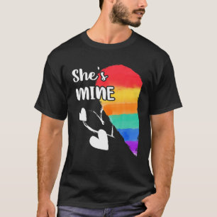 Camiseta Corazón LGBT arcoiris Es mía para parejas Lesbiana