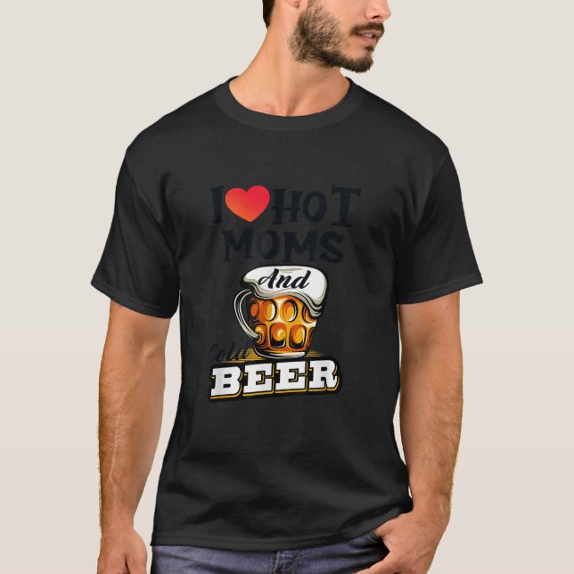 Camiseta Corazón Moms Calientes Me Encanta Moms Calientes C (Anverso)