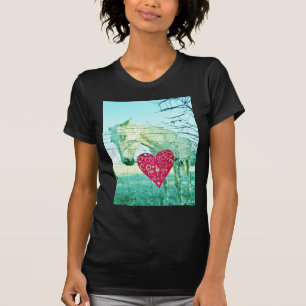 Camiseta Corazón Rojo de Caballo Blanco Valentine