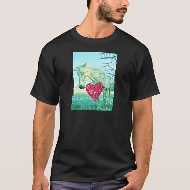 Camiseta Corazón Rojo de Caballo Blanco Valentine (Anverso)