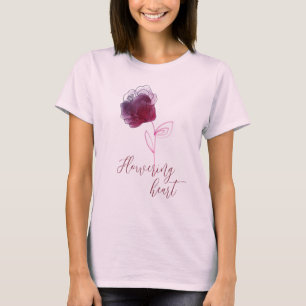 Camiseta Corazón rojo floreciente