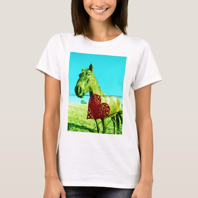 Camiseta Corazón rojo y caballo (Anverso)