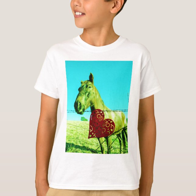 Camiseta Corazón rojo y caballo (Anverso)