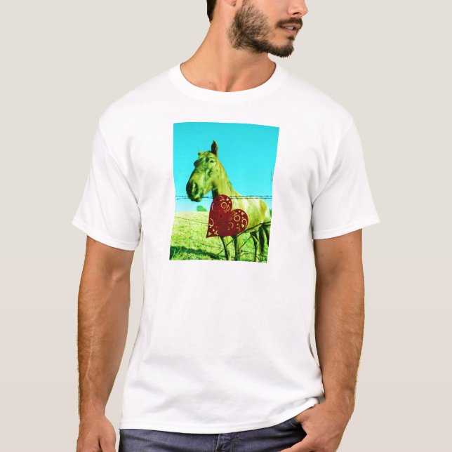 Camiseta Corazón rojo y caballo (Anverso)