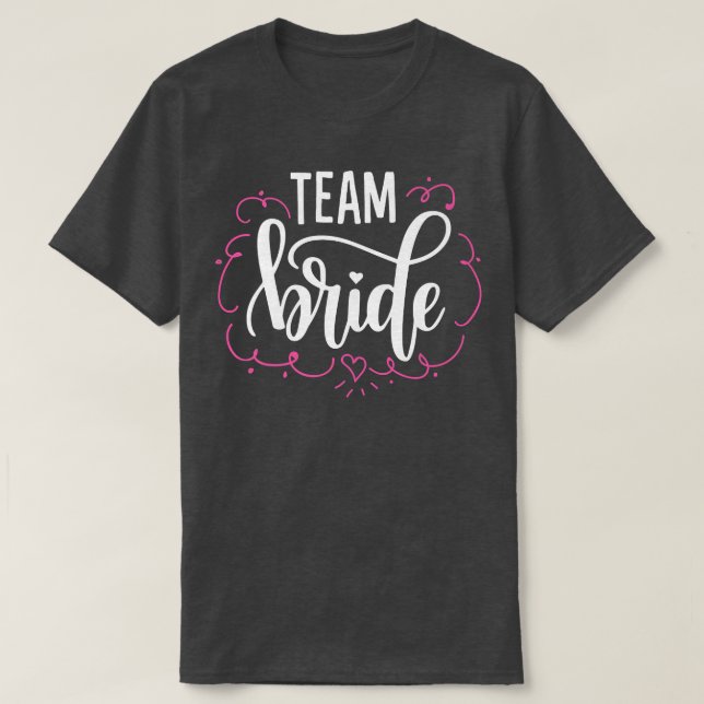 Camiseta Corazón rosa de novia de equipo (Diseño del anverso)