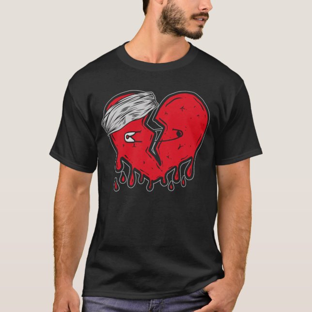 Camiseta Corazón roto, amor descorazonado (Anverso)