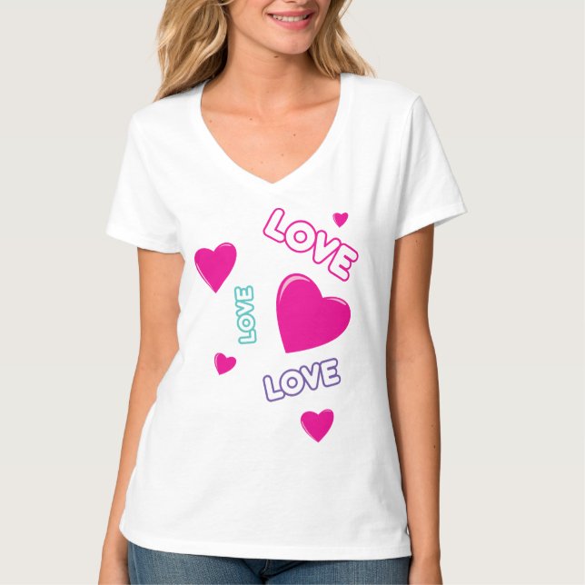 Camiseta Corazones rosados y amor - diseño romántico (Anverso)