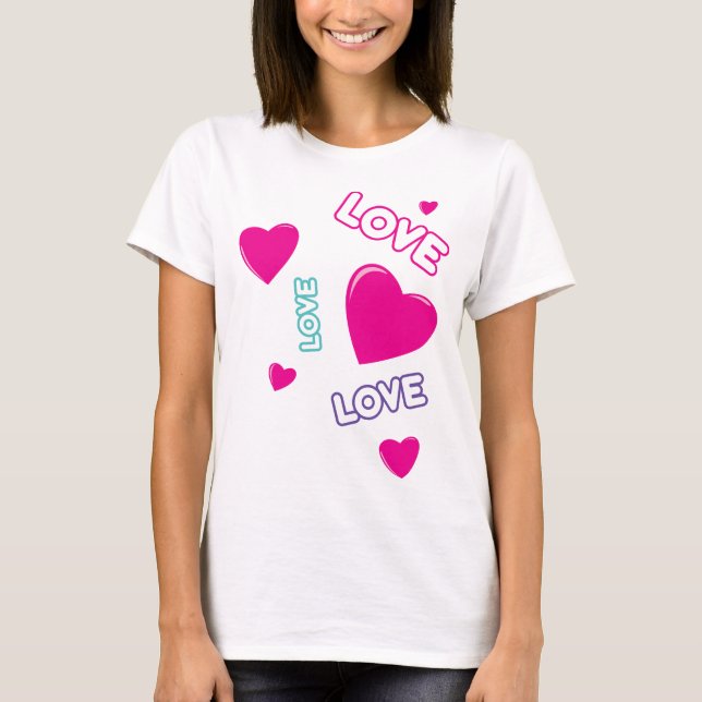 Camiseta Corazones rosados y amor - diseño romántico (Anverso)