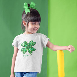 Camiseta Corazones verdes sacuden el Personalizable de St. 