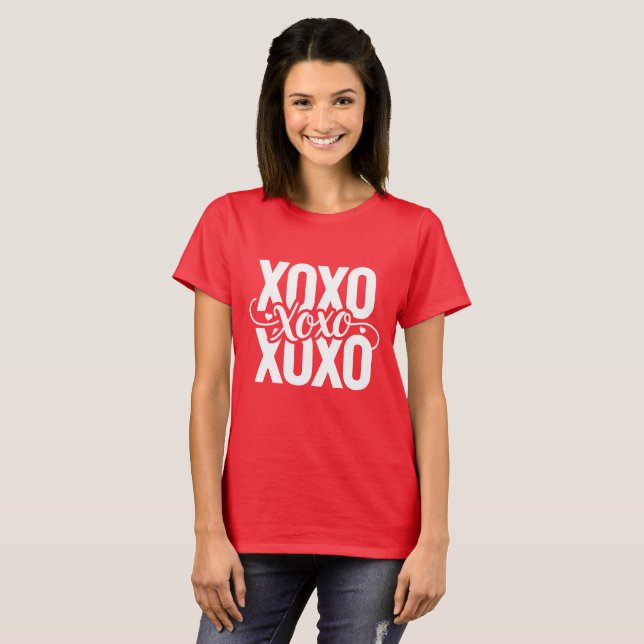 Camiseta Corazones XOXO Día de San Valentín  (Anverso completo)