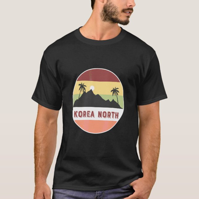 Camiseta Corea Norte Montaña y Palmeras (Anverso)
