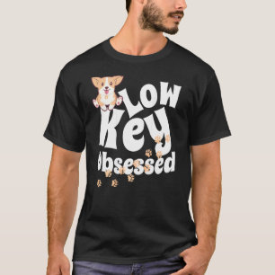 Camiseta Corgi Perro Obsesionado Bajo Clave. Imagen Retro d