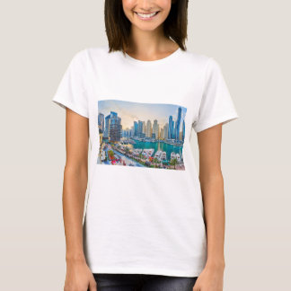 Camiseta Cornisa de rascacielos modernos de Dubai