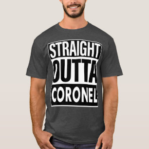 Camiseta Coronel Nombre recto Outta Coronel