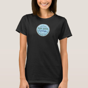 Camiseta Corre duro. Come pastel.-Pastel junto al lago '26 