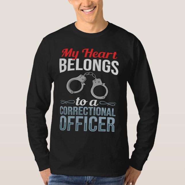 Camiseta Correctional Officer Wife Facility Flag Training (Anverso)