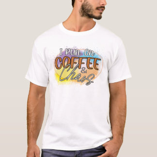 Camiseta Corriendo con Cafeína y Caos