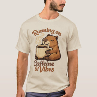 Camiseta Corriendo con Cafeína y Vibra Capybara Amante del 