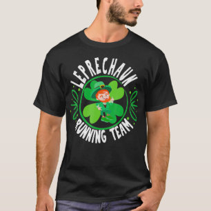 Camiseta Corriendo Team St Patricks Day Half Marathon Funny