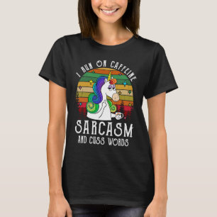 Camiseta Corro Con Cafeína Sarcasmo Y Palabrotas