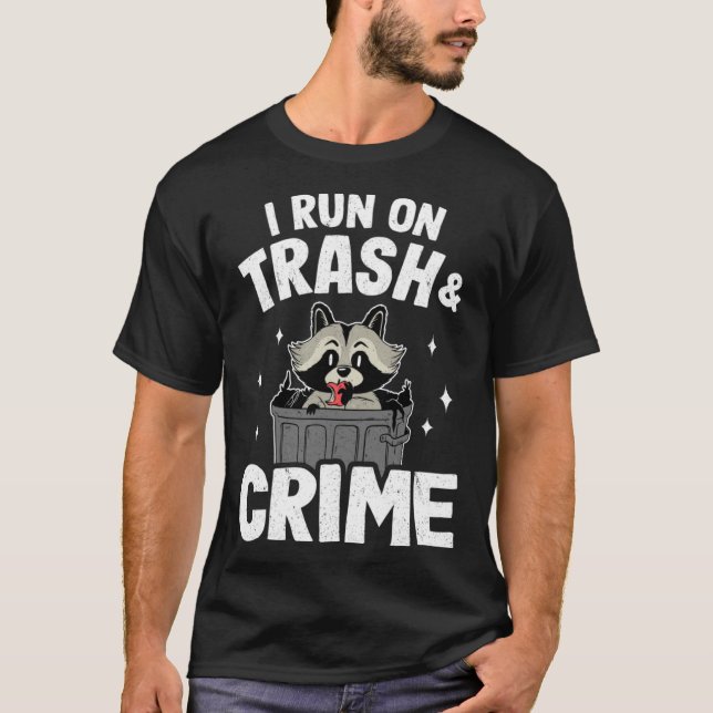 Camiseta Corro En Trash Y Crimen Raccoon Pullover Hoodie_3 (Anverso)