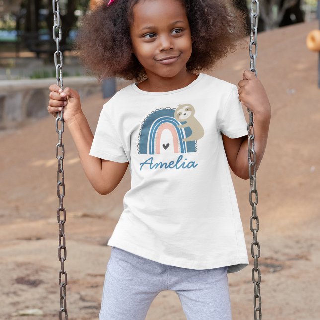 Camiseta Corte Sloth Rainbow Name Kid's (Subido por el creador)