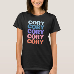 Camiseta Cory de texto repetido moderno