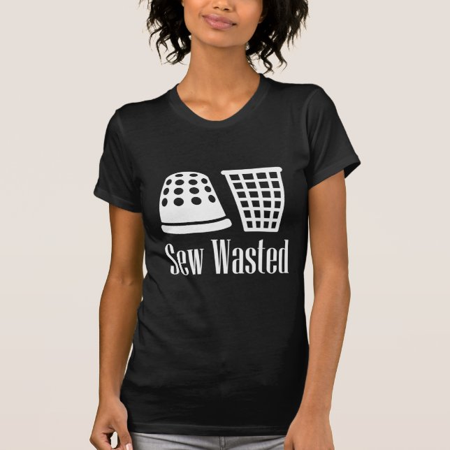 Camiseta Coser Desperdiciar Costura y Bebida (Anverso)