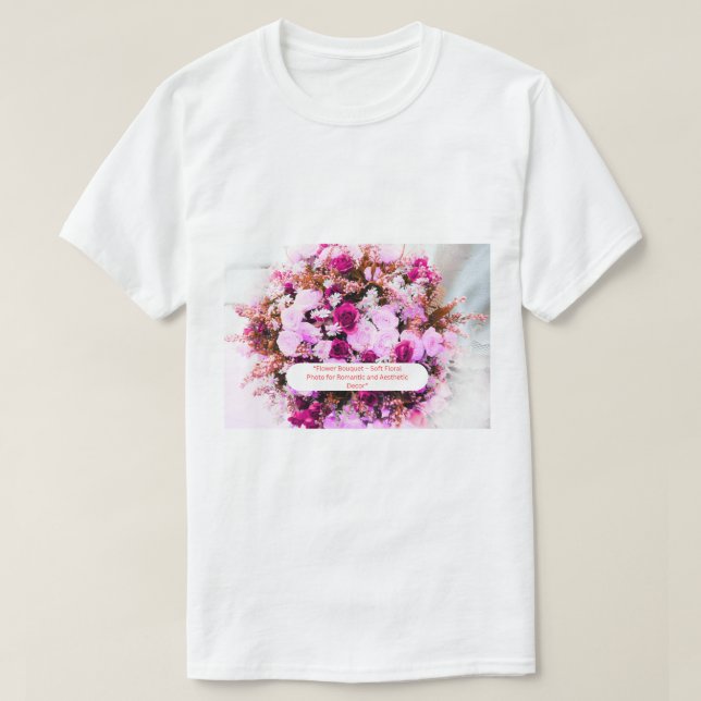 Camiseta Cosmic Flower Dream - Mystical Galaxy Botanical (Diseño del anverso)