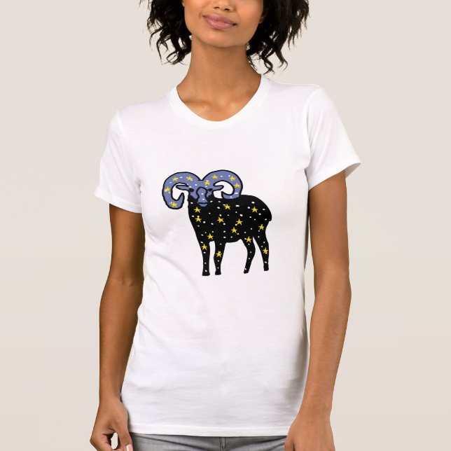 Camiseta Cosmic Ram on Starry Background (Anverso)