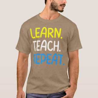 Camiseta Cota de maestro Aprende cada Repeticion chica