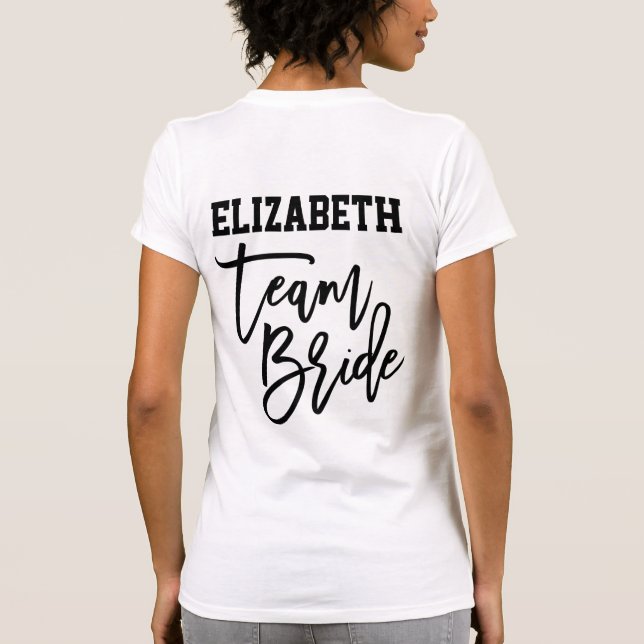 Camiseta Cotización de novia Black Simple Bridesmaid Monogr (Reverso)