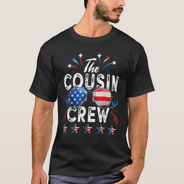 Camiseta Cousin Crew 4th of July Patriotic American Family  (Anverso)