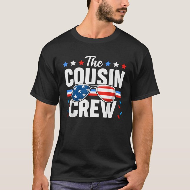 Camiseta Cousin Crew 4th of July Patriotic American Family  (Anverso)