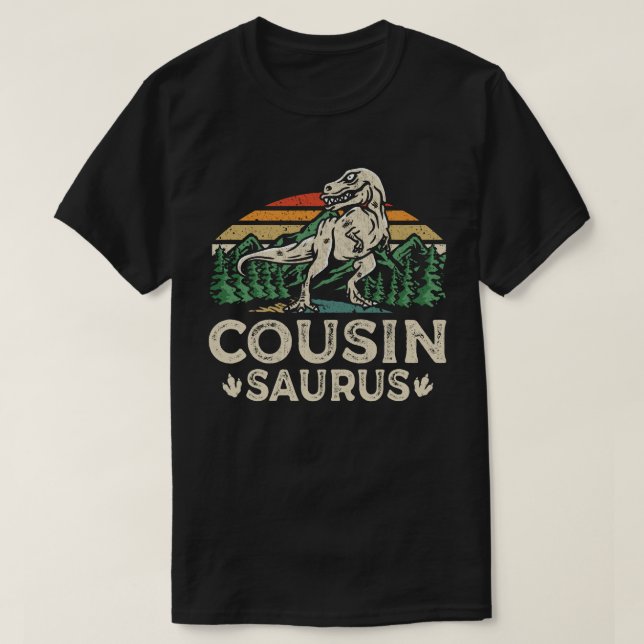 Camiseta Cousinsaurus Dinosaur T Rex Cousin Saurus Mateo (Diseño del anverso)