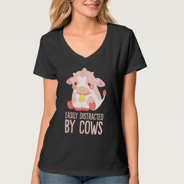 Camiseta Cow  Easily Distracted By Cows World Farm Animals  (Anverso)