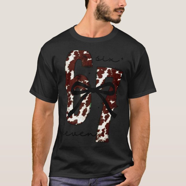 Camiseta Cow Print Six Seven Western 67 Six Seven Coquette  (Anverso)