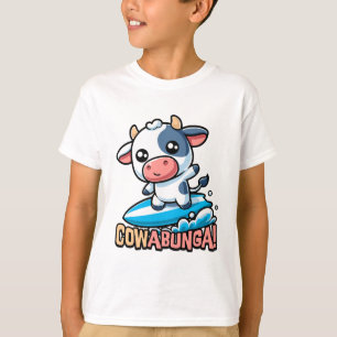 Camiseta ¡Cowabunga! Cuto Surfing Cow Pun