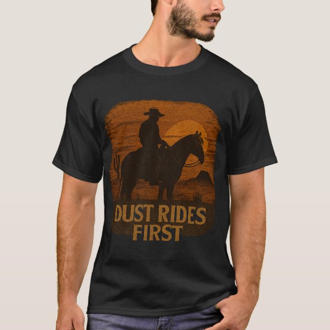 Camiseta Cowboy Graphic T-Shirt – Western Rider Design (Anverso)