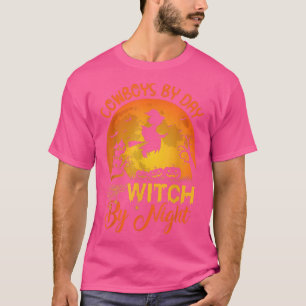 Camiseta Cowboys By Day Witch By Night Cowboys Halloween 46